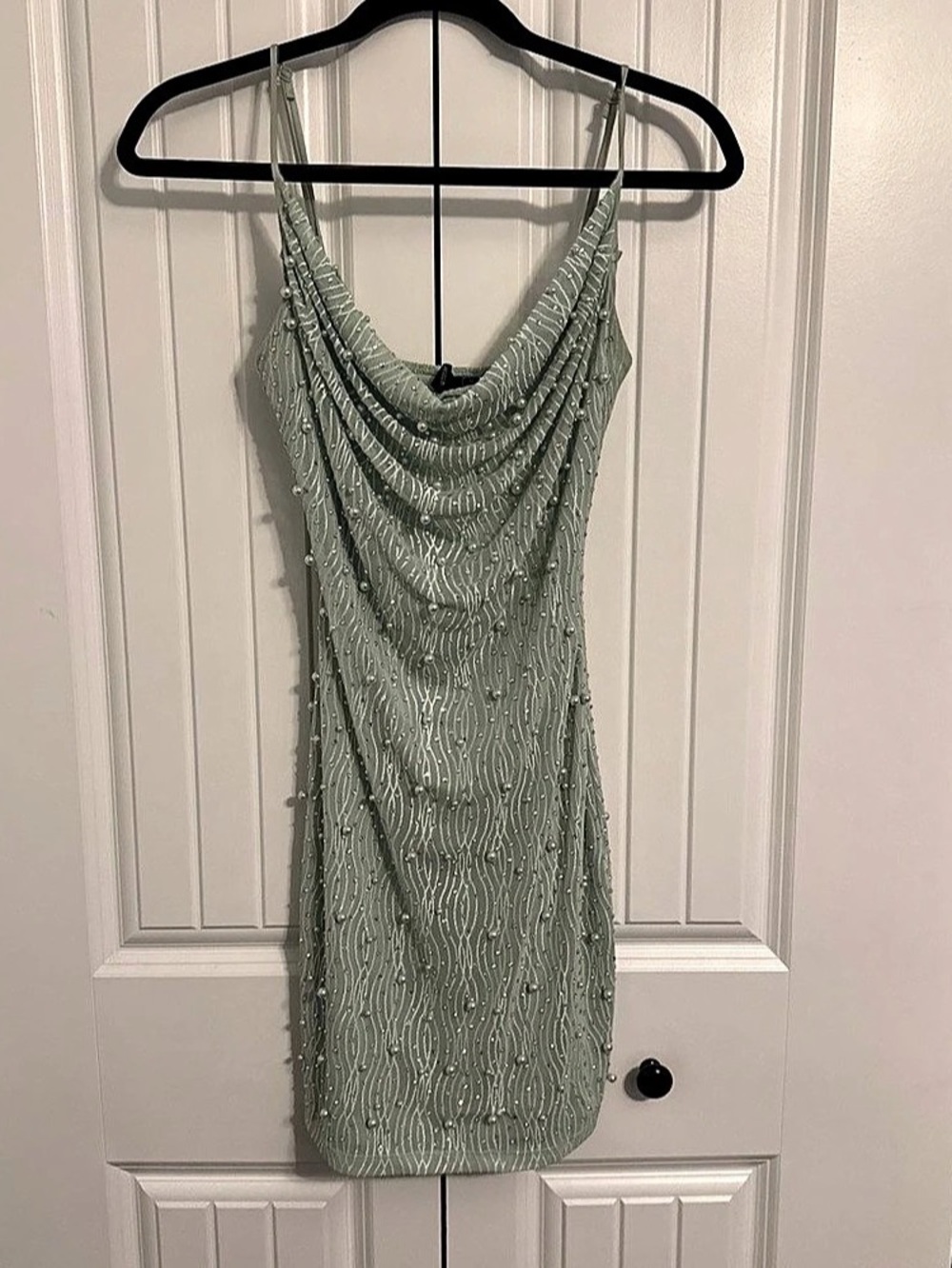 Windsor Catalina Rhinestone And Pearl Formal Mini Dress Green Medium